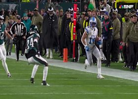 Amon-Ra St. Brown's inside route creates space for a 34-yard gain