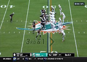 Jakobi Meyers gets shifty in space for 20-yard pickup vs. Dolphins