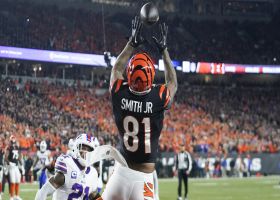 Burrow's 7-yard TD loft dots Irv Smith Jr. for high-point catch