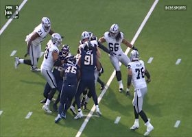 Chargers defense swarms Geno Smith for 8-yard sack