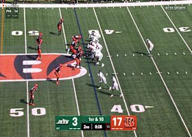 Tyler Johnson refuses to go down on 34-yard catch and run