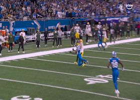 Love evades rusher on 29-yard pin-point toss to Watson