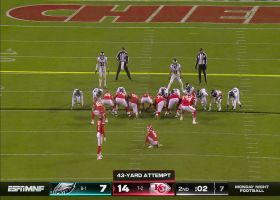 Butker's 43-yard FG extends Chiefs' lead to 17-7 as first-half clock expires