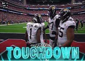 Travis Etienne Jr.'s third rushing TD of 2025 boosts Jags' lead to 29-10 in Houston