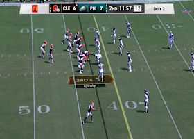 Ahmani Marshall rips off 14 yards on a third-down run