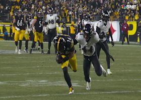 Aaron Rodgers' 28-yard dime to Thielen is immaculately accurate