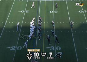 Alvin Kamara's 16-yard run is his longest of the day