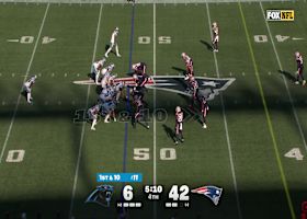 Trevor Etienne bounces outside for 22-yard run