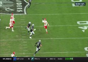 Mahomes enters improv mode for 19-yard completion to Rice