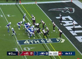 JD Bertrand's fourth-down TFL forces Colts into their second turnover on downs in Berlin
