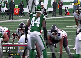 Bijan Robinson is elusive on 5-yard TD run