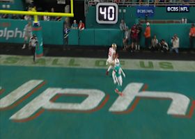 Eric Saubert's first TD catch since 2022 trims Dolphins' lead to 19-16