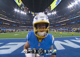 Herbert zips 15-yard TD pass to McConkey on 'double wiggle' route vs. Steelers