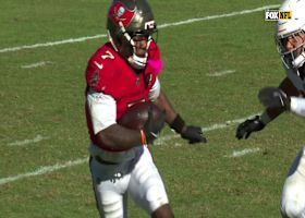 Bucky Irving ends third quarter with 20-yard reception from Mayfield