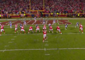 Mahomes' 3-yard TD pass to Watson opens scoring in Eagles-Chiefs 'MNF' game