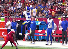 Can't-Miss Play: Stafford's 42-yard launch to leaping Robinson comes via off-platform release