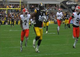 Aaron Rodgers' 36-yard pass to Darnell Washington comes on PIT's first play vs. Browns