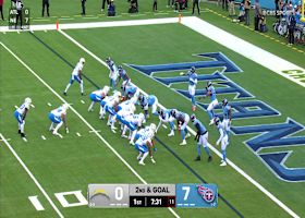 Fullback touchdown! Matlock snags Herbert's pass for red-zone score