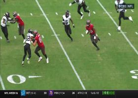 Trey Palmer breaks free for 18-yard catch and run on third down