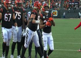 Joe Mixon's fourth rush TD of '23 trims Texans' lead to four points in fourth quarter