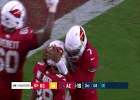 Brissett threads 1-yard TD toss to Weaver on slant-route