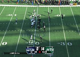 Geno Smith dimes up Smith-Njigba for 25-yard gain on crossing route