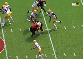 Myles Garrett sacks Jordan Love to stifle Packers' drive