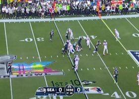 Walker III's 10-yard rush caps off the first play of Super Bowl LX