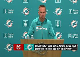 Dolphins HC Jeff Hafley on RB De'Von Achane: 'He's a great player, and I'm really glad that we have him' | 'The Insiders'