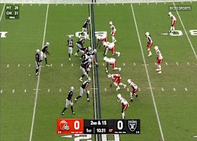 Denzel Ward sniffs out Raiders screen for 5-yard TFL