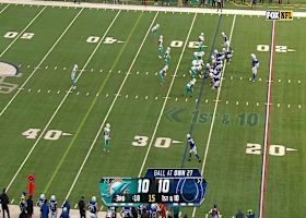 Richardson rips 16-yard pass to Adonai Mitchell to close out third quarter