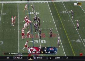 Christian Barmore takes down Mahomes to put Chiefs behind the chains