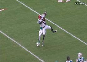 Can't-Miss Play: Burrow's 35-yard deep ball to Higgins ends with a pirouetting snag